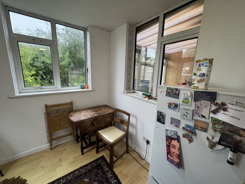 Fordway Avenue