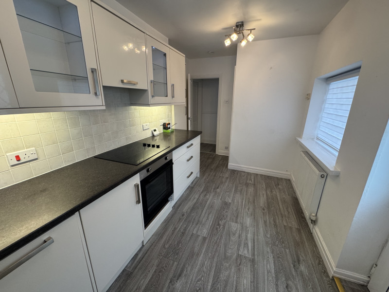 Central Avenue North